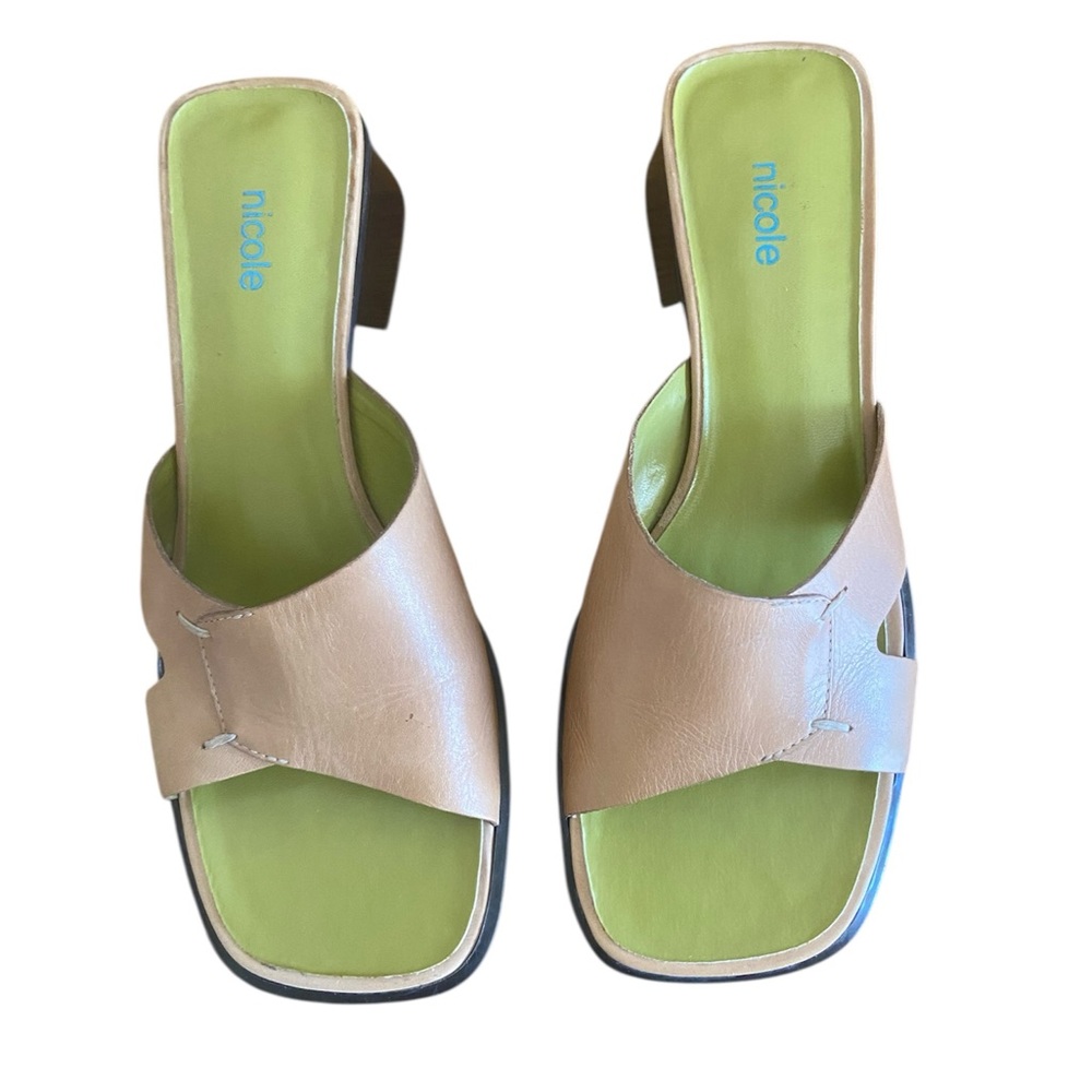 Nicole Brown tan sandals in a size 9M.